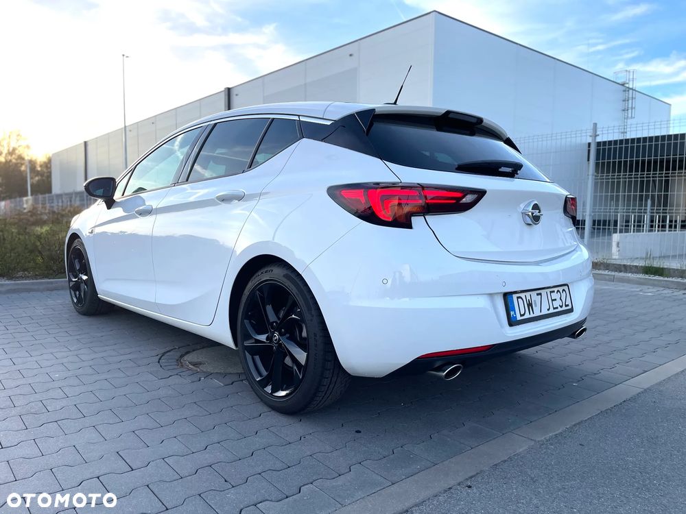 Opel Astra 1.6 T GPF Dynamic S&S - 23