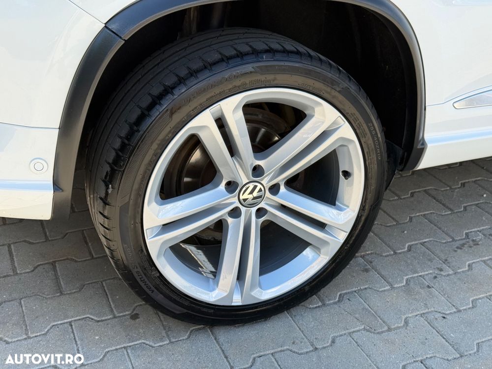 Volkswagen Tiguan 2.0 TDI DPF 4Motion BlueMotion Technology DSG Sport & Style - 22