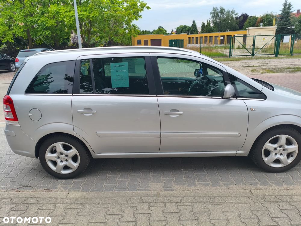 Opel Zafira 1.8 - 2