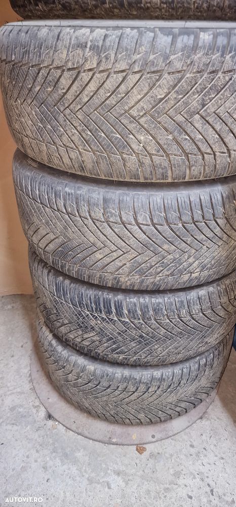 Audi A4 2.0 TFSI quattro - 25