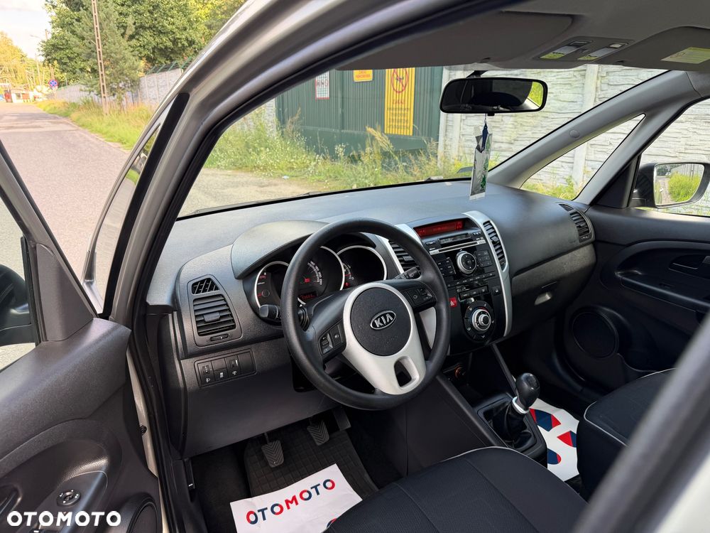 Kia Venga 1.4 M - 10