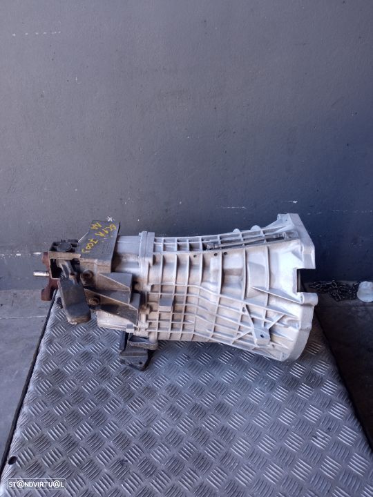 Caixa de velocidades Ford Transit 2.4 TDCi REF: 6C1R 7003 AA - 2
