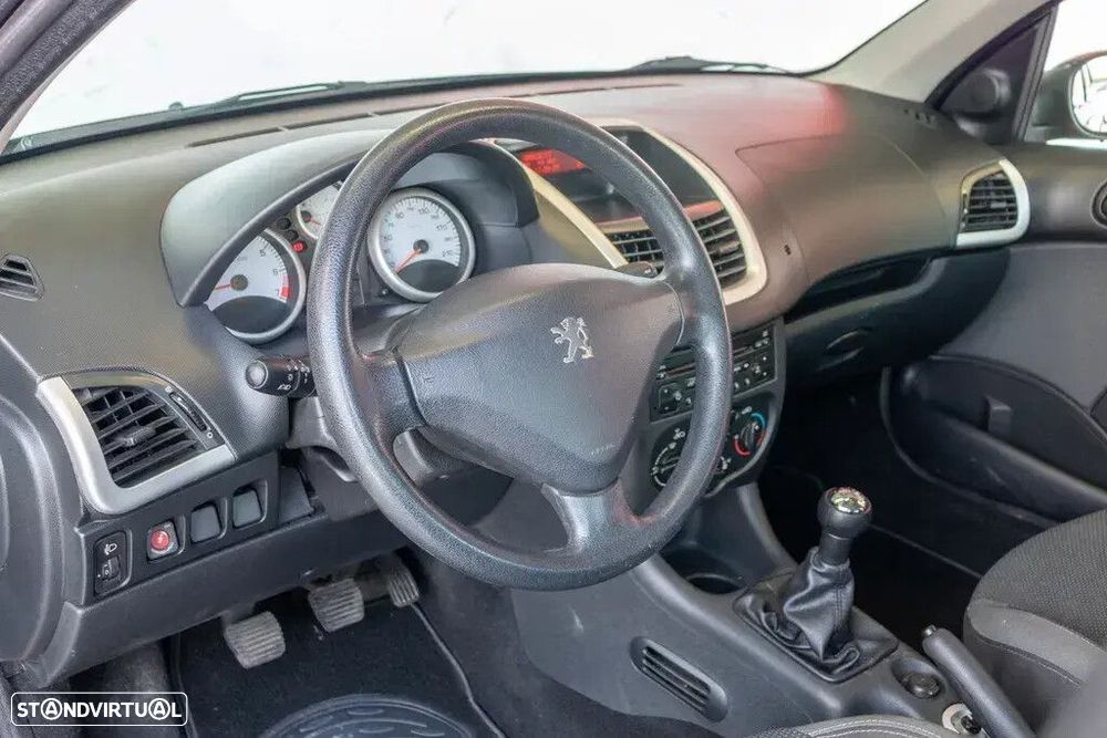 Peugeot 206+ 1.1 Urban - 14