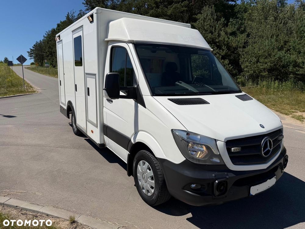 Mercedes-Benz Sprinter - 23
