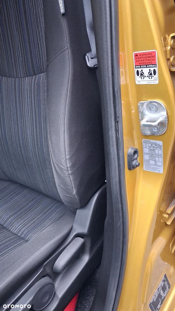 Suzuki Swift - 12