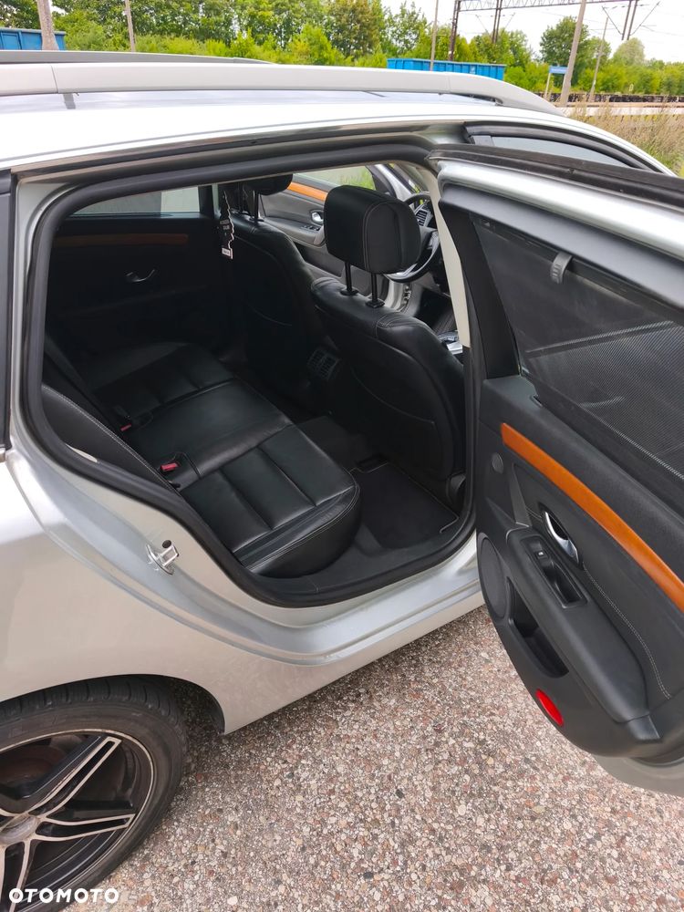 Renault Laguna 2.0 DCi Initiale - 12