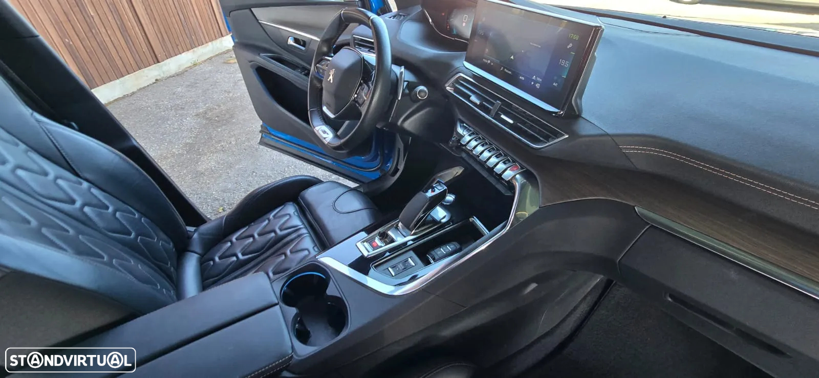Peugeot 3008 1.6 Hybrid GT Line e-EAT8 - 52