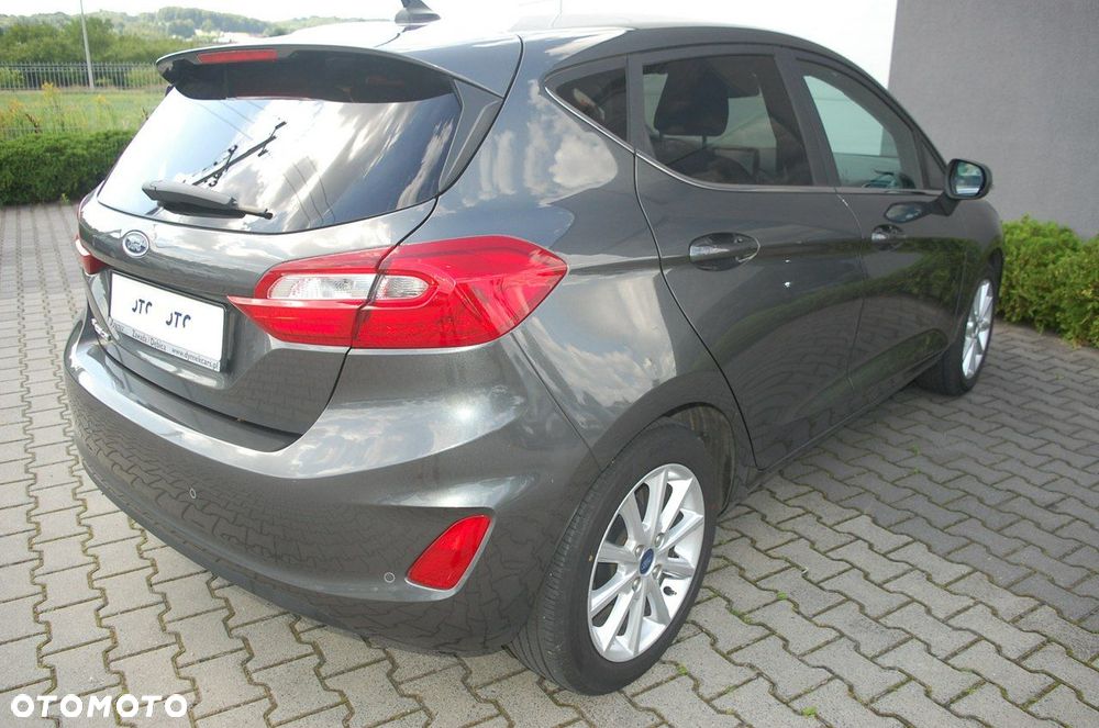 Ford Fiesta - 4
