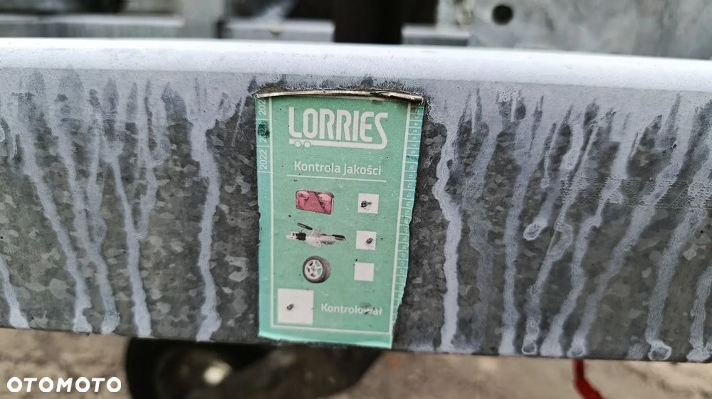 Lorries S222 2700RT - 14