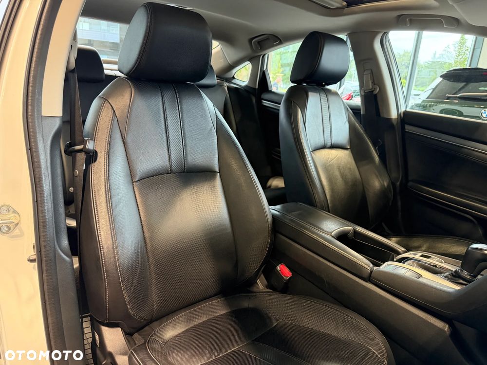 Honda Civic 1.5 T Executive CVT - 22