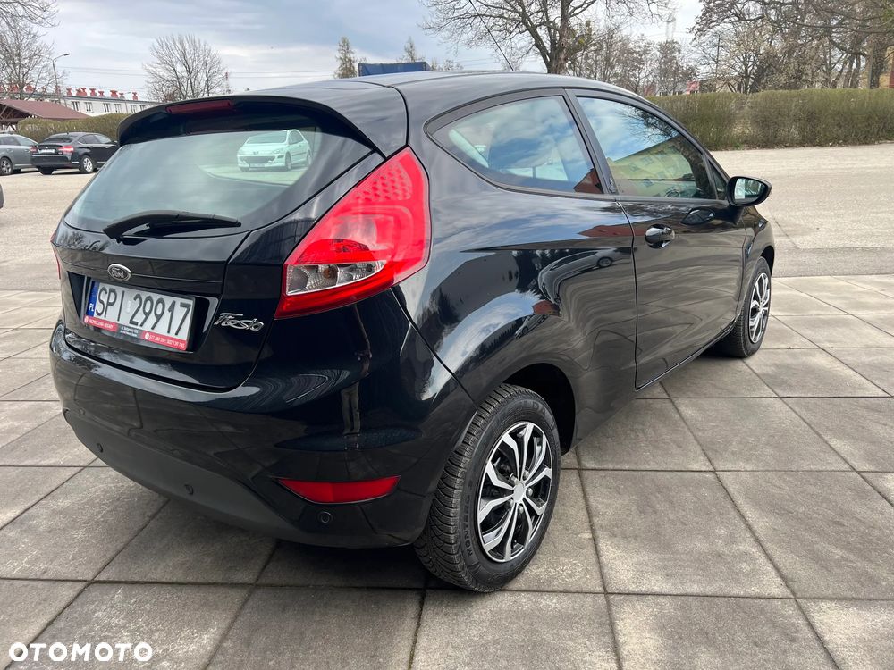 Ford Fiesta 1.25 Champions Edition - 8