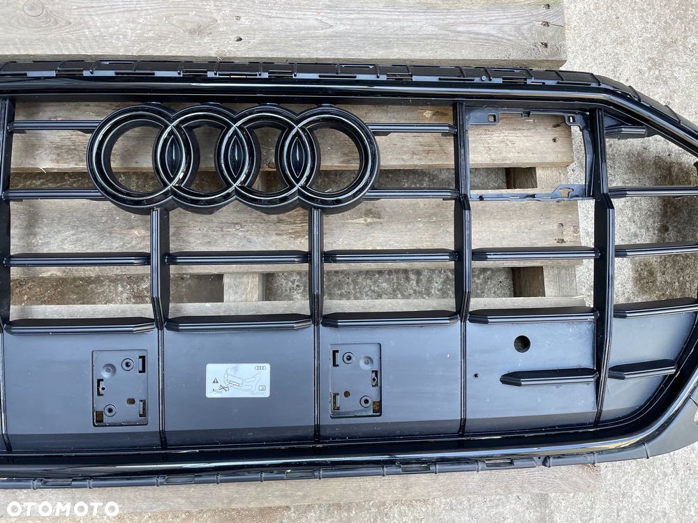 ATRAPA CHŁODNICY GRILL PRZÓD AUDI Q8 4M8 S LINE 4M8853651AQ 4M8853651AS - 5