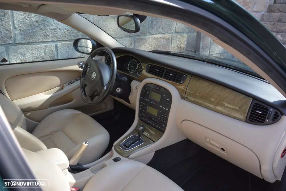 Jaguar X-Type 2.5 Sport Auto. - 5