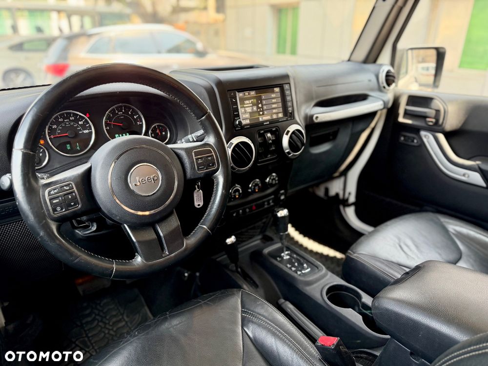 Jeep Wrangler 3.6 Unlim Rubicon - 19