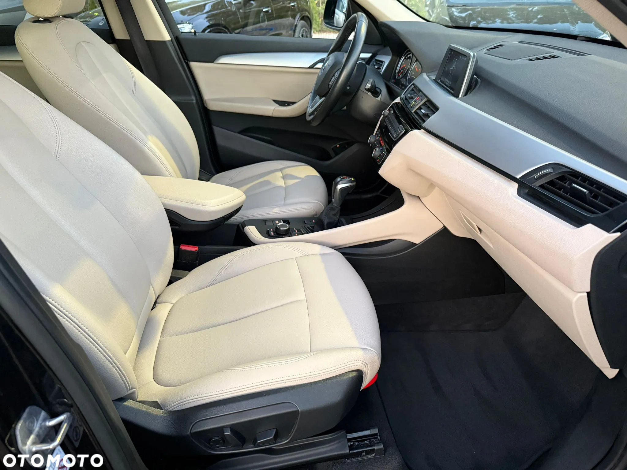 BMW X1 - 19