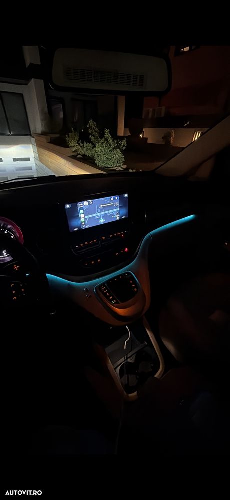 Mercedes-Benz V 300 d Extralung Avantgarde - 7