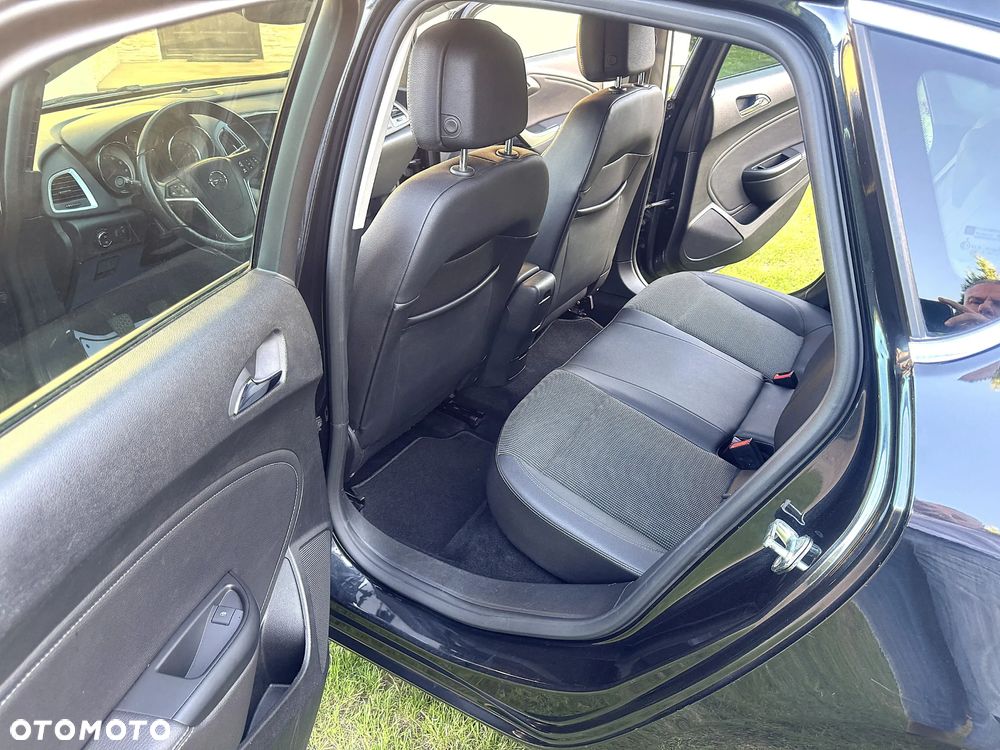 Opel Astra - 12