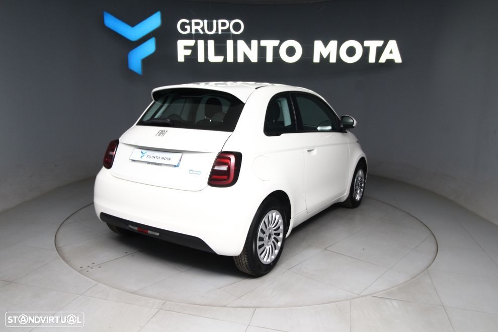 Fiat 500e Action - 3