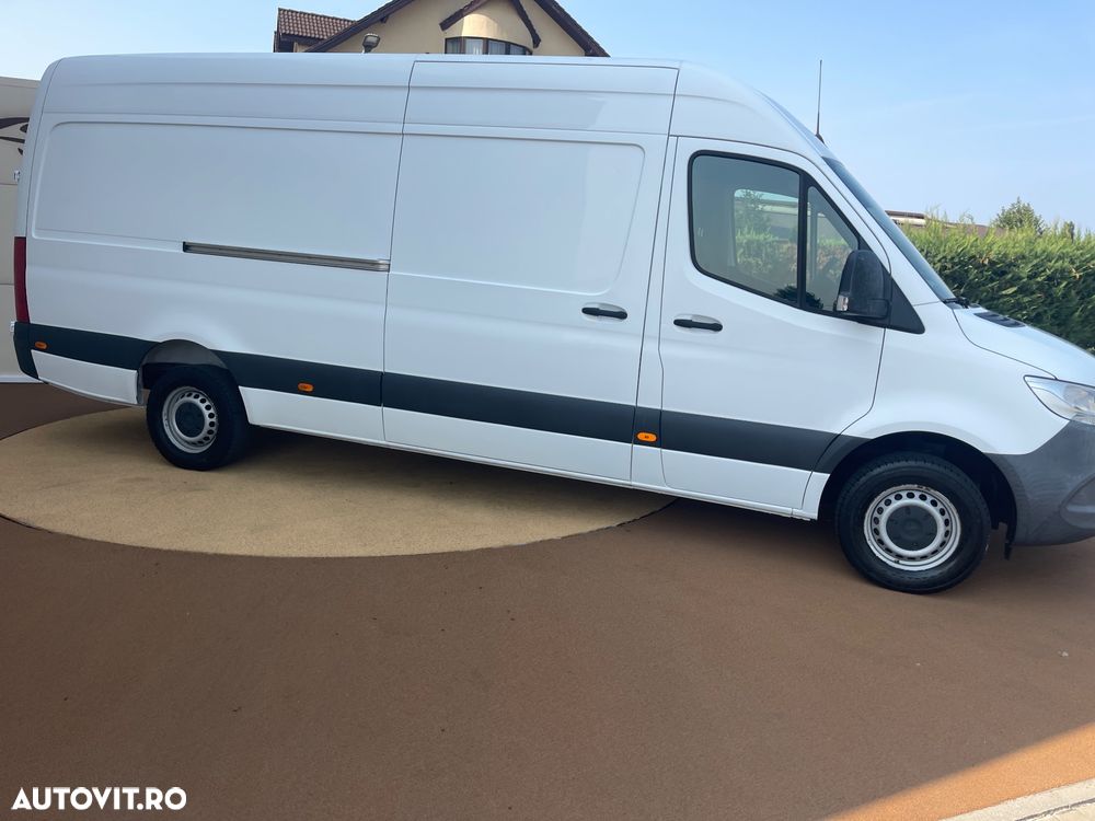 Mercedes-Benz Sprinter 319CDI  LUNG - 4