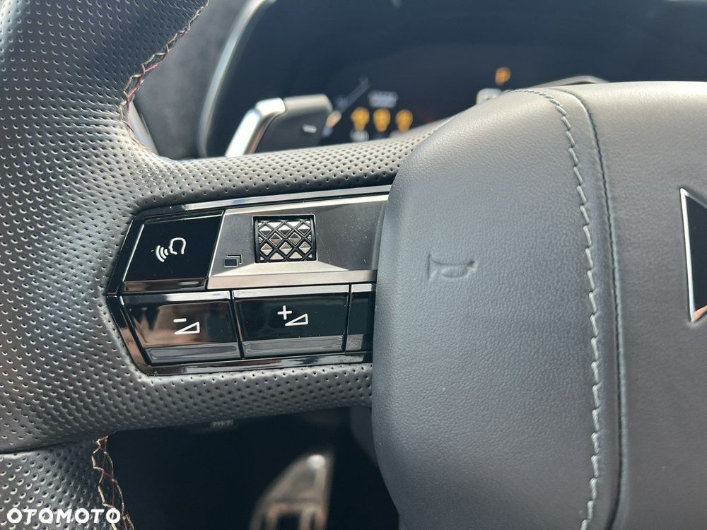 DS Automobiles DS 7 Crossback 1.6 PureTech Performance Line + - 13