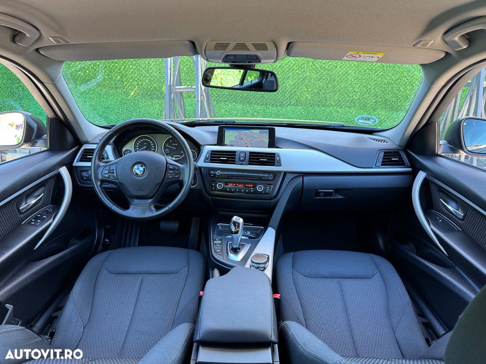 BMW Seria 3 320d Aut. Efficient Dynamics Edition - 9