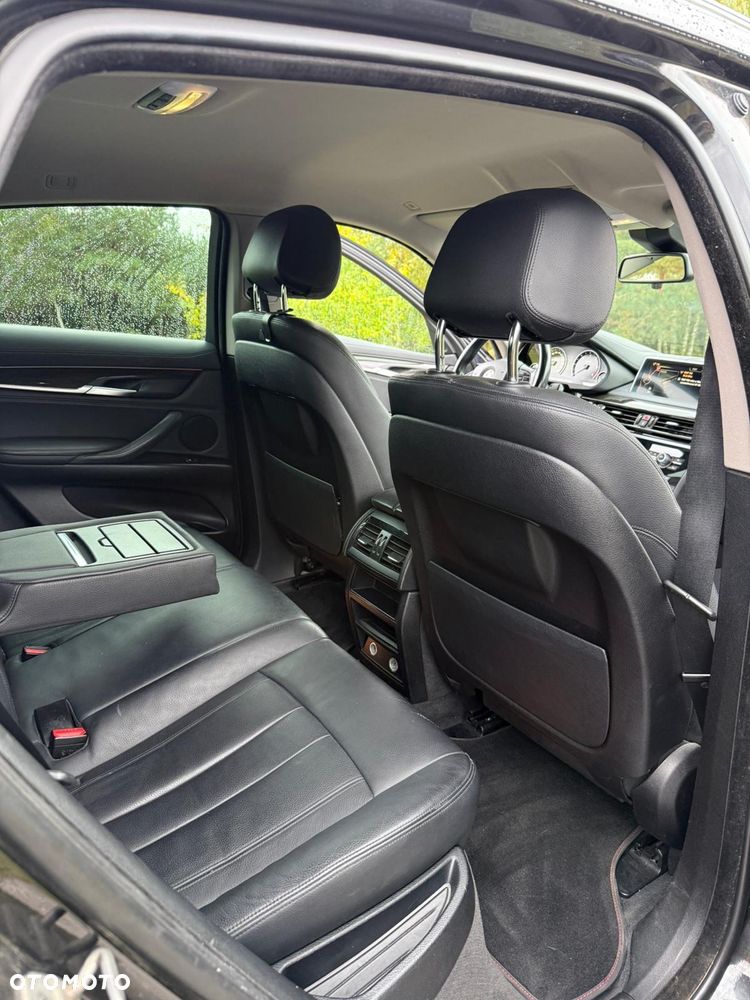 BMW X6 xDrive30d - 13
