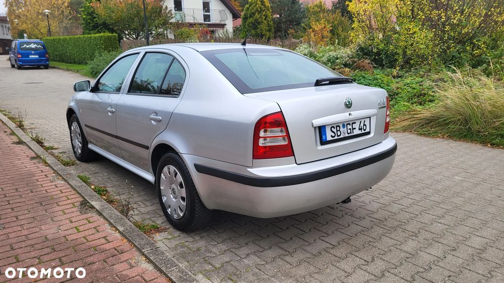 Skoda Octavia - 4
