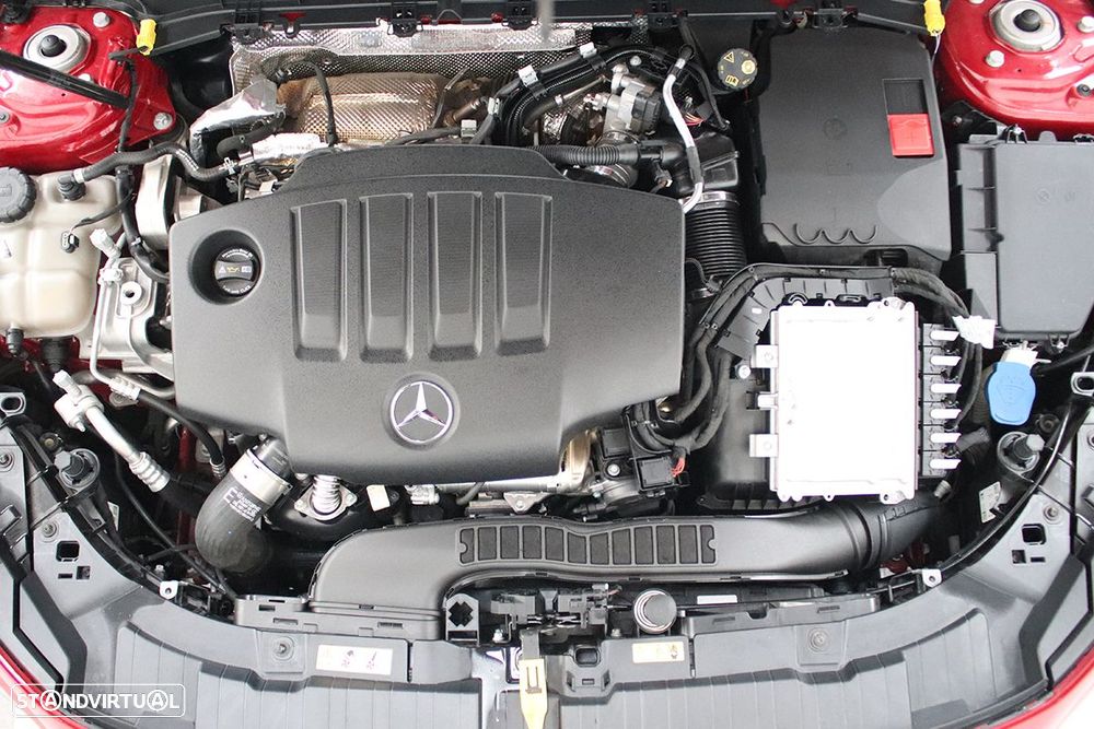 Mercedes-Benz GLB 180 d Progressive - 25