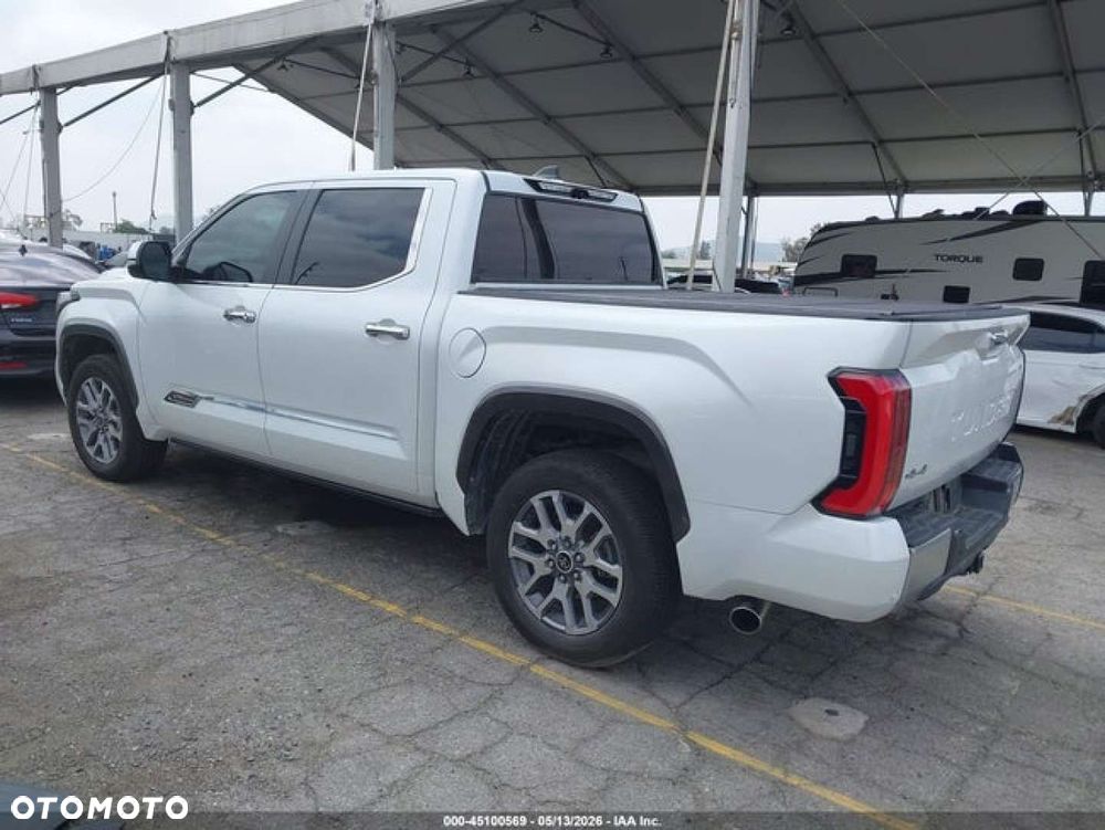 Toyota Tundra - 3