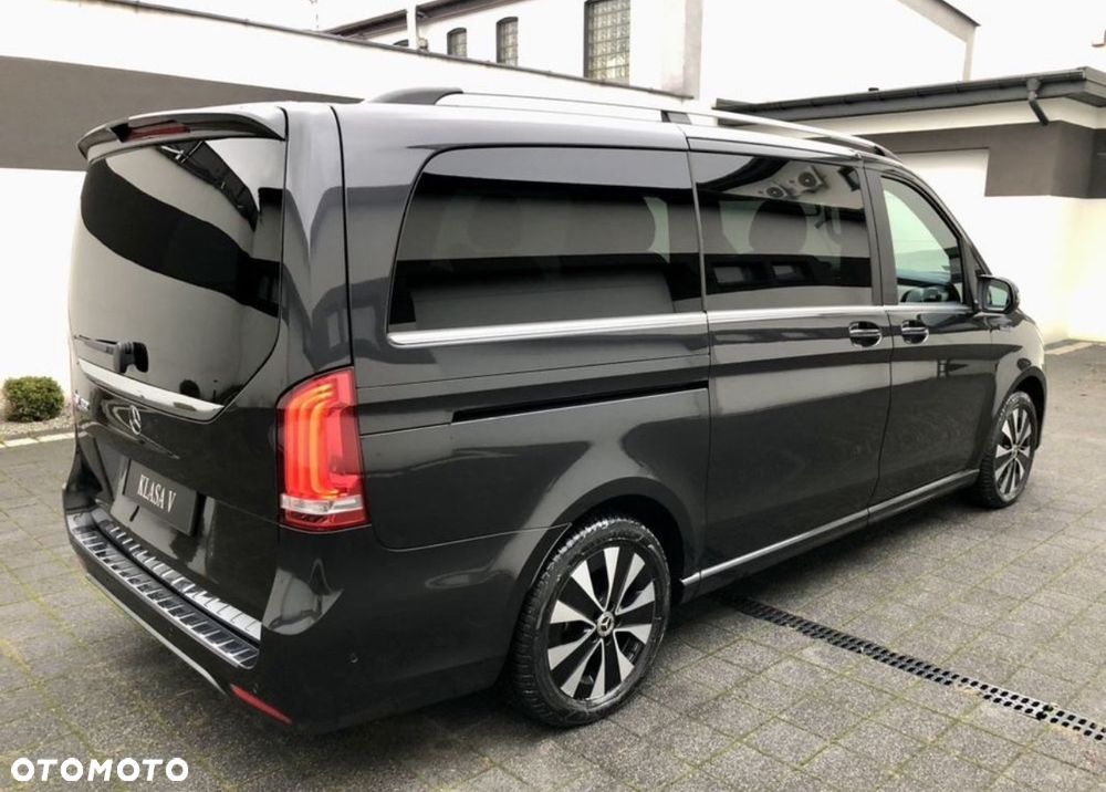 Mercedes-Benz EQV - 8