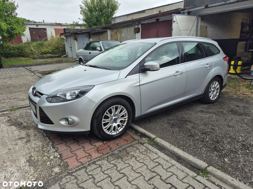 Ford Focus 1.6 Ambiente - 6