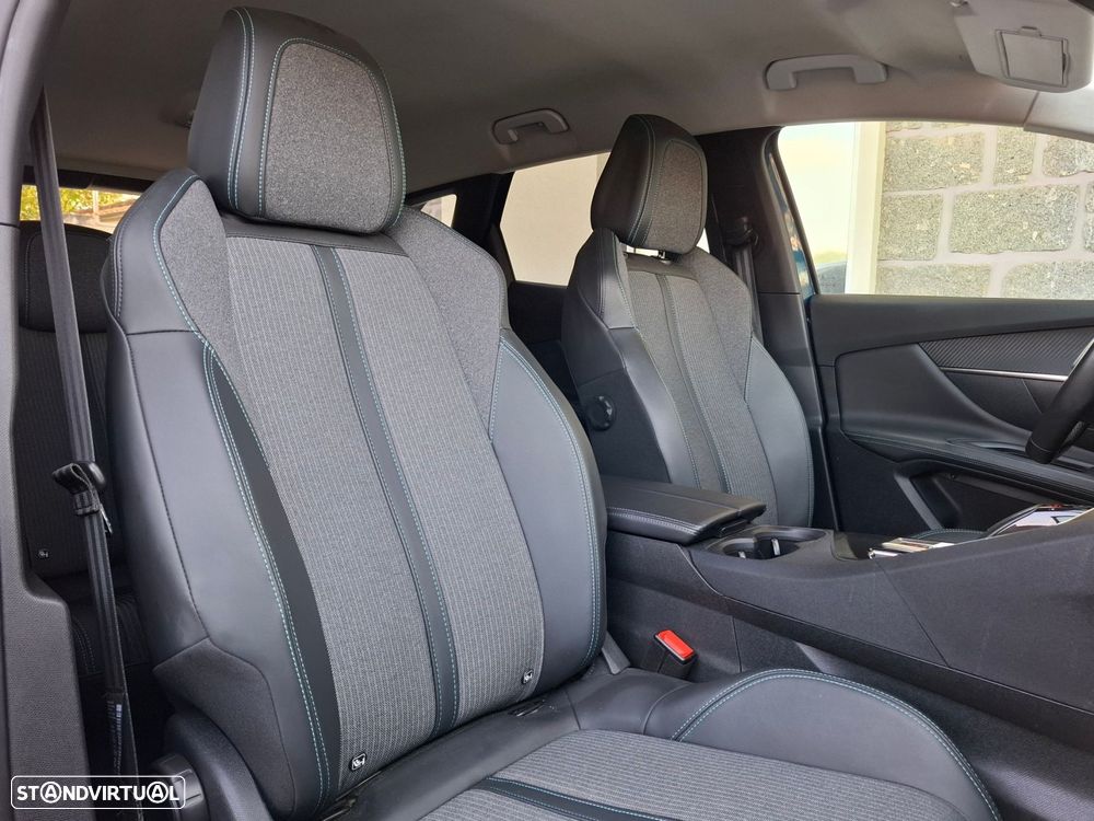 Peugeot 3008 1.5 BlueHDi Allure EAT8 - 15
