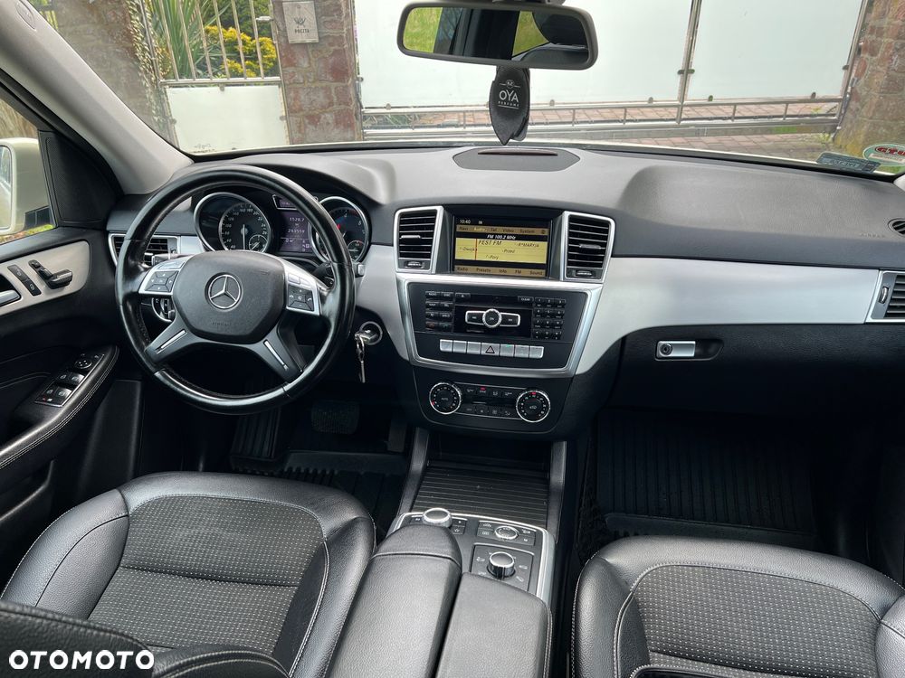 Mercedes-Benz ML 350 BlueTEC 4-Matic - 8