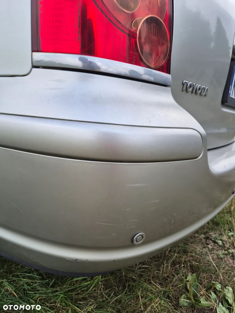 Toyota Avensis 2.0 VVT-i Sol - 31