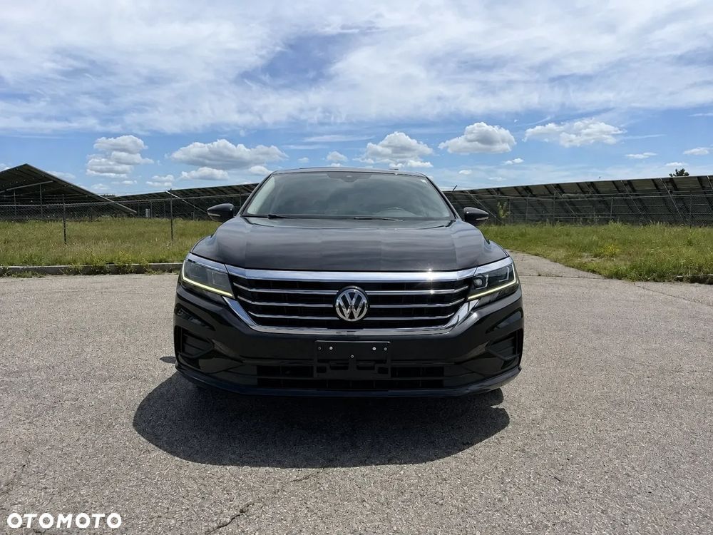 Volkswagen Passat - 3