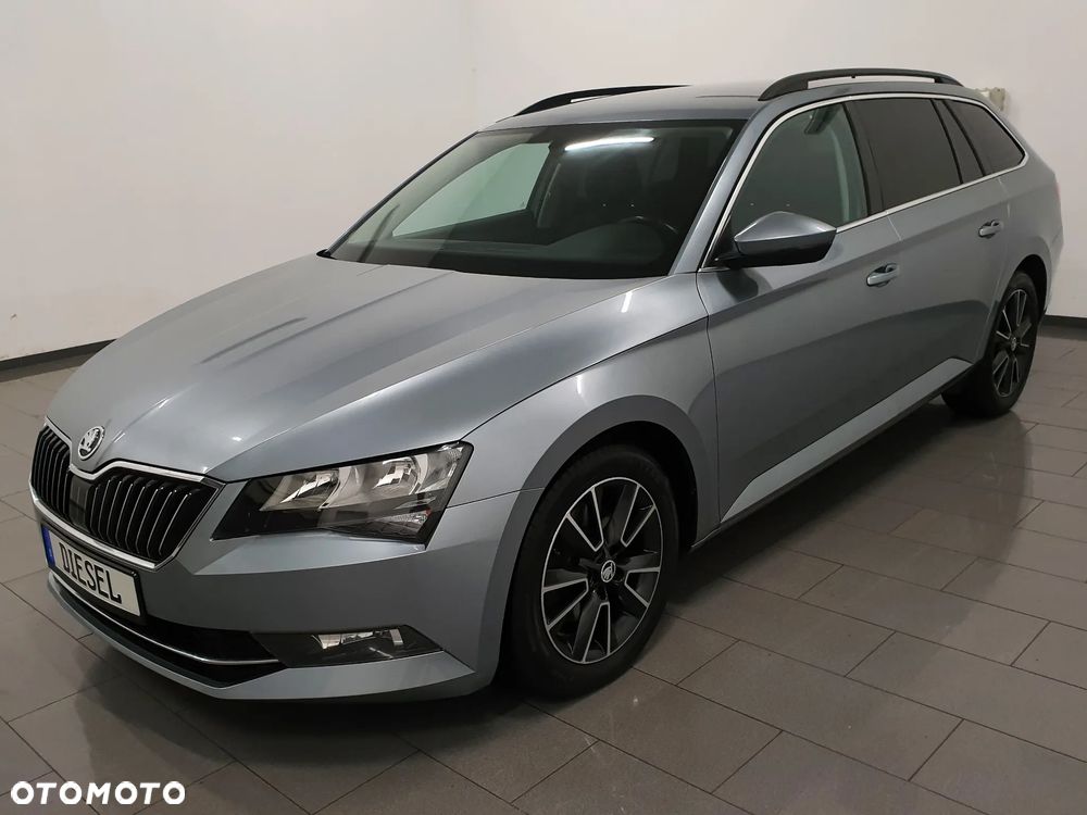 Skoda Superb 2.0 TDI Style - 1