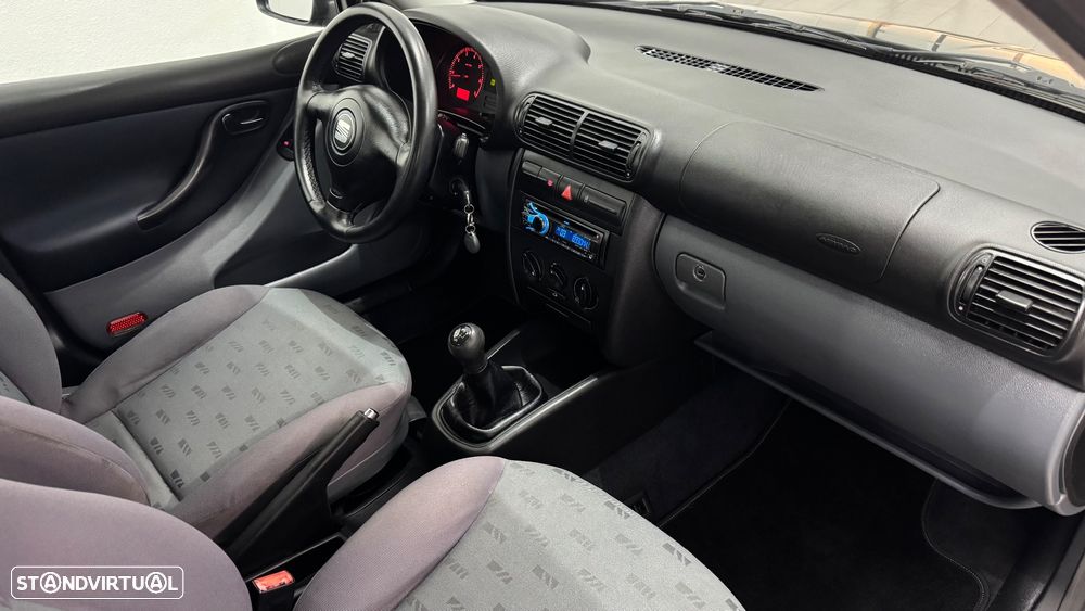 SEAT Leon 1.4 16V Stella - 26