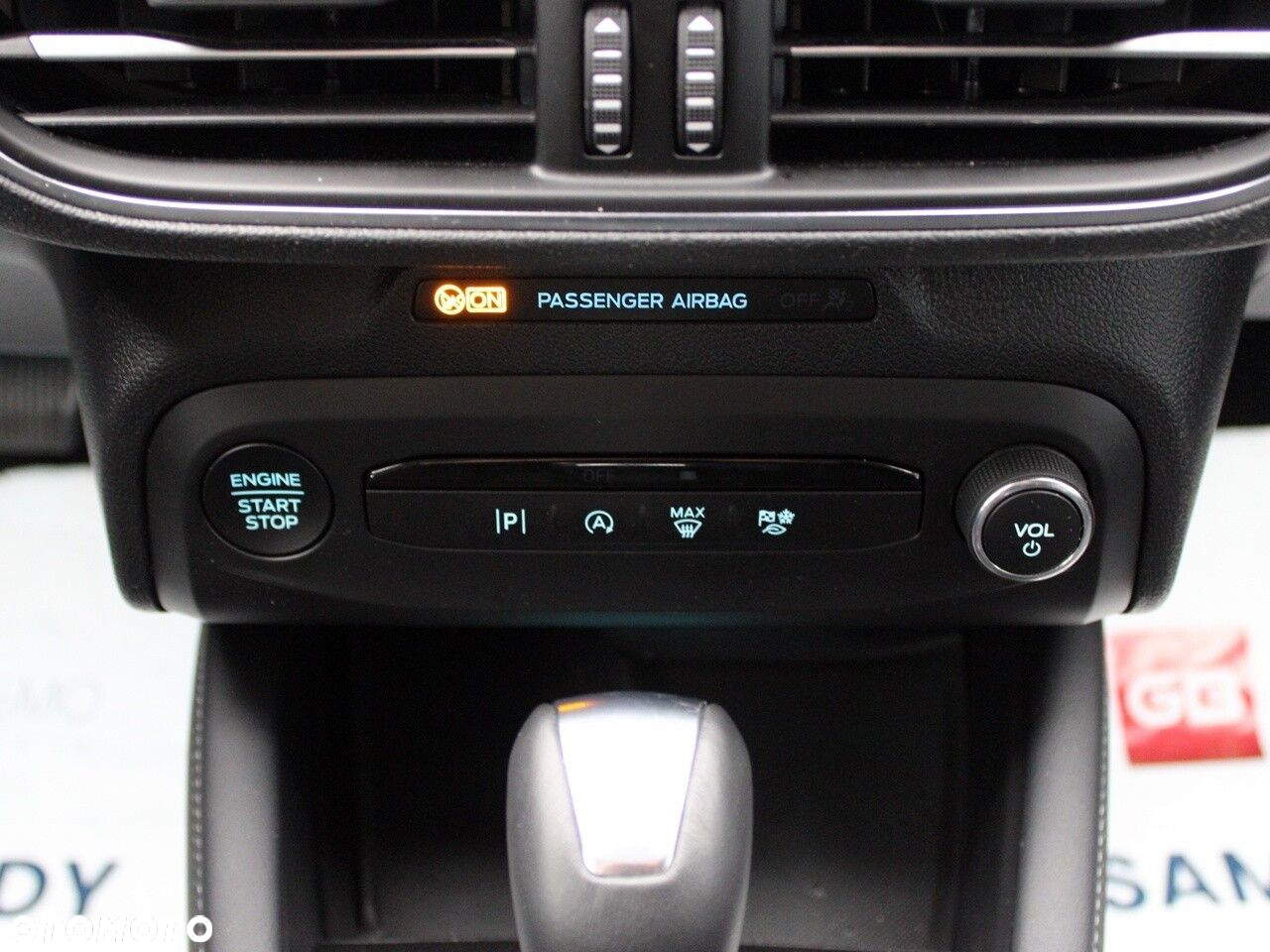 Ford Focus - 25