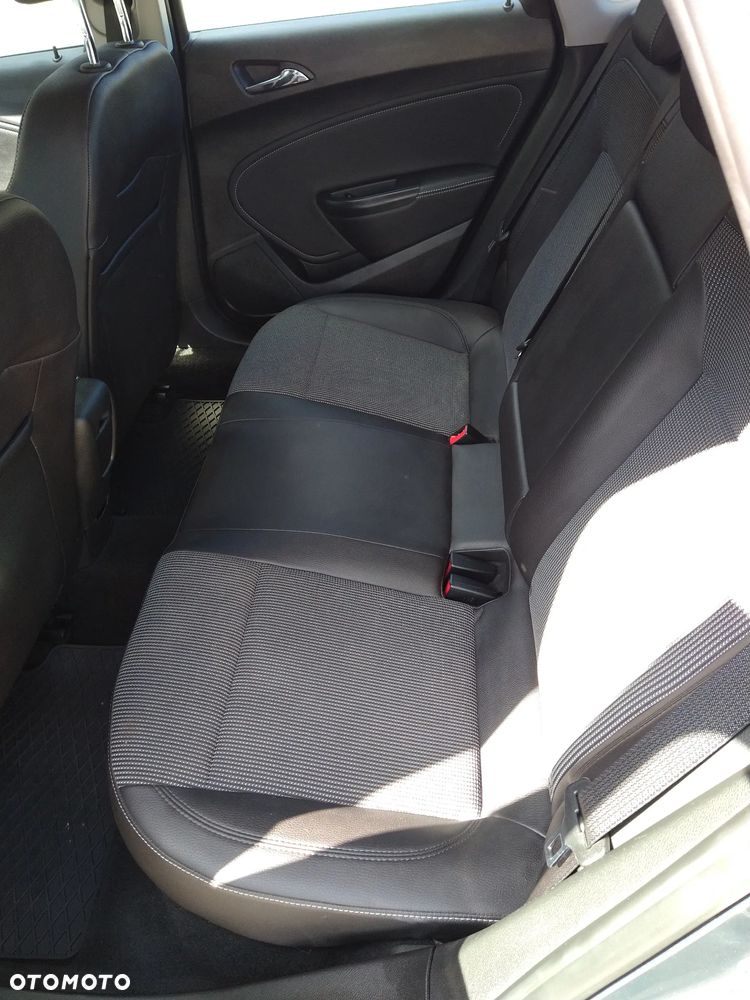 Opel Astra 1.4 T Business - 8