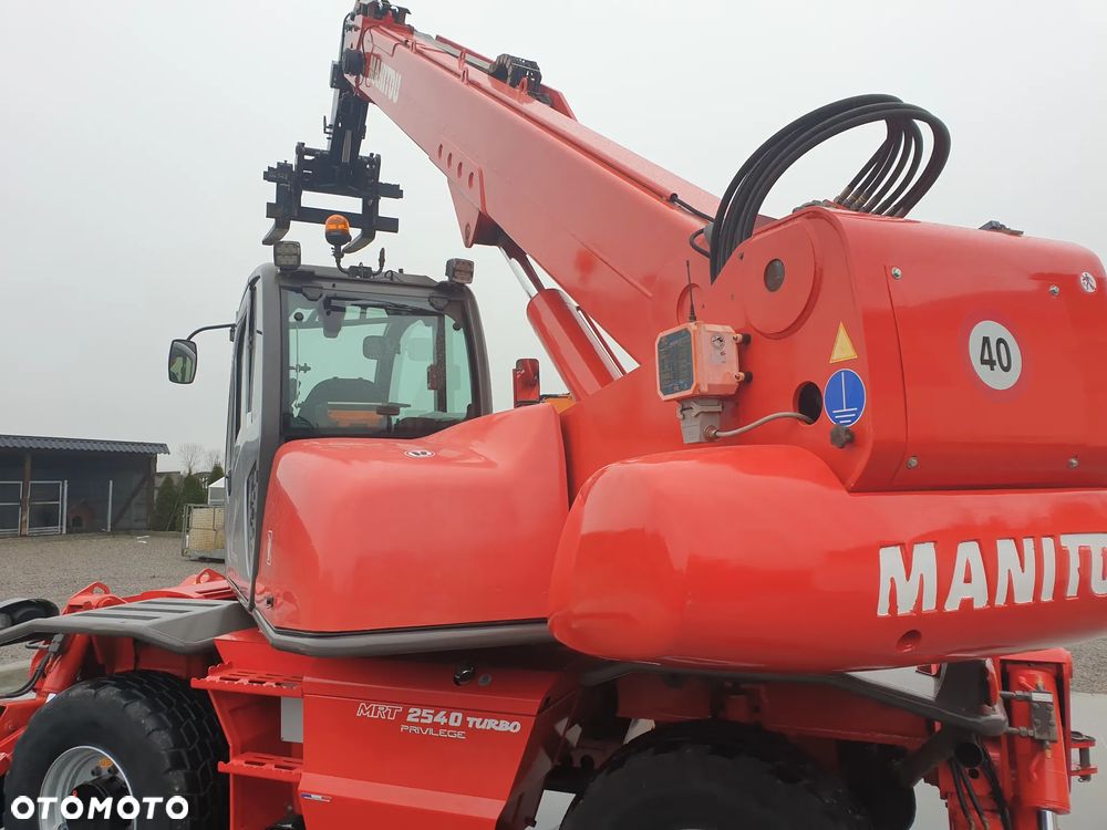 Manitou MRT ROTO 2540 Privilege KOSZ/WIDŁY/PILOT SPROWADZONA SUPER STAN - 31