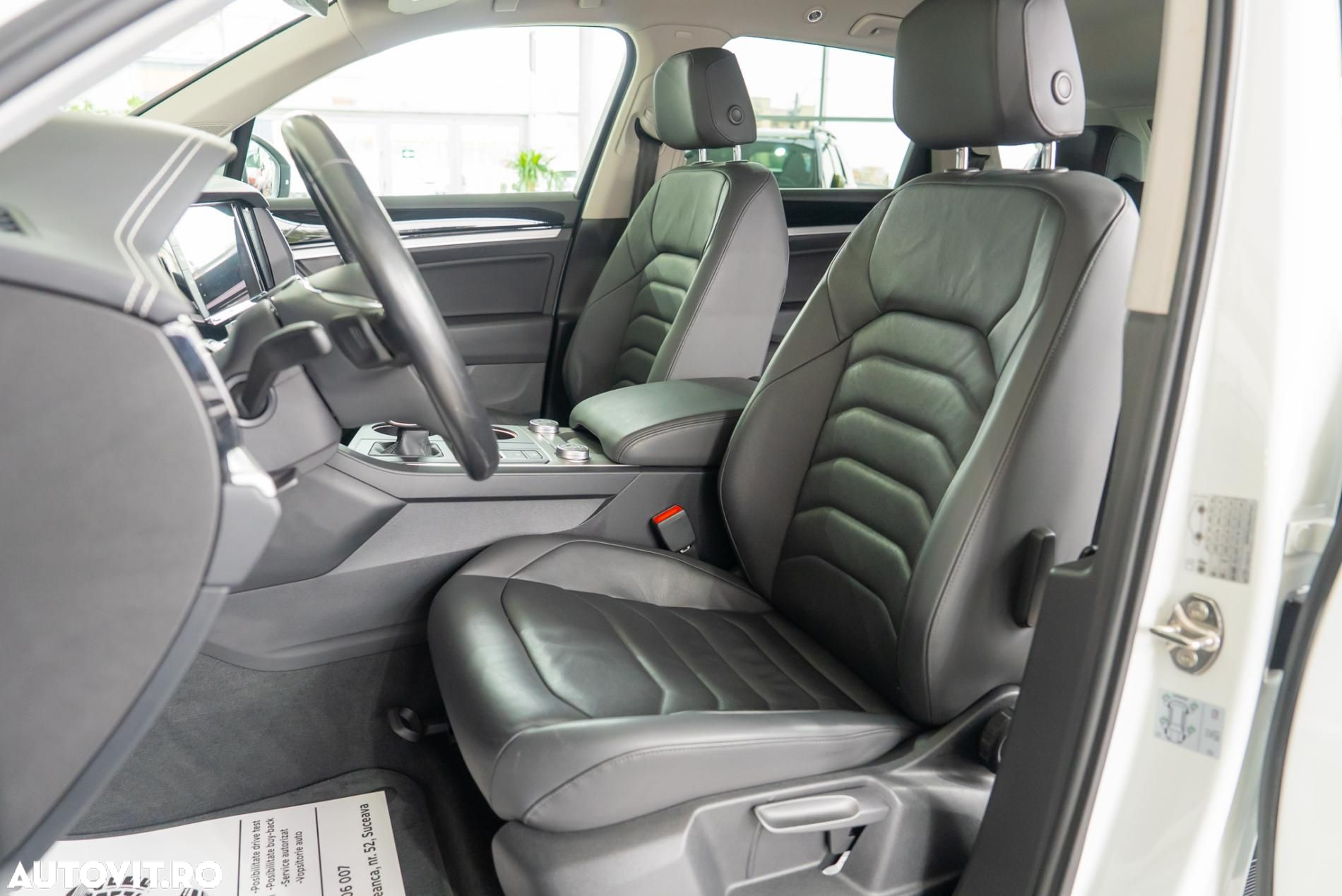 Volkswagen Touareg 3.0 V6 TDI 4Motion DPF Automatik - 6