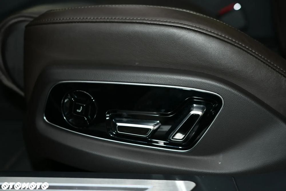 Audi A8 L 55 TFSI mHEV Quattro Tiptr - 30