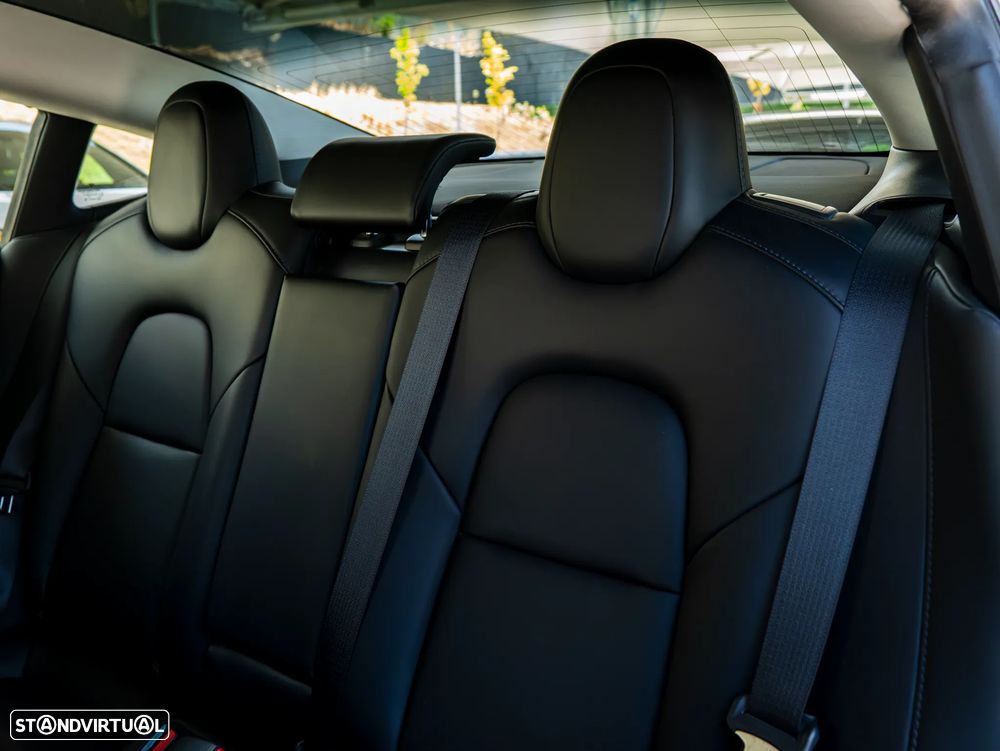 Tesla Model 3 Performance Dual Motor AWD - 21