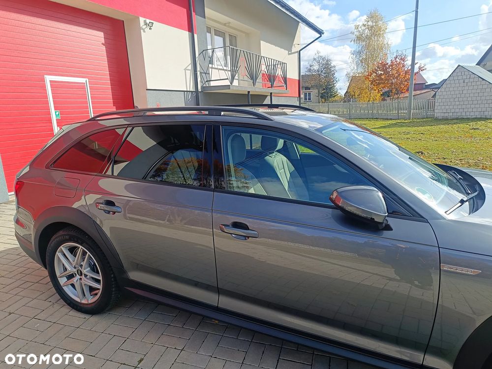 Audi A4 Allroad 2.0 TDI Quattro S tronic - 36
