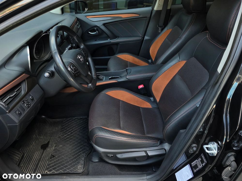 Toyota Avensis 1.8 Prestige - 7
