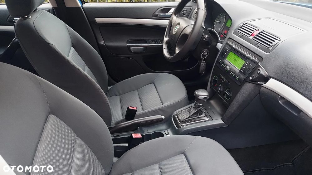 Skoda Octavia 1.6 Automatik Team Edition - 38