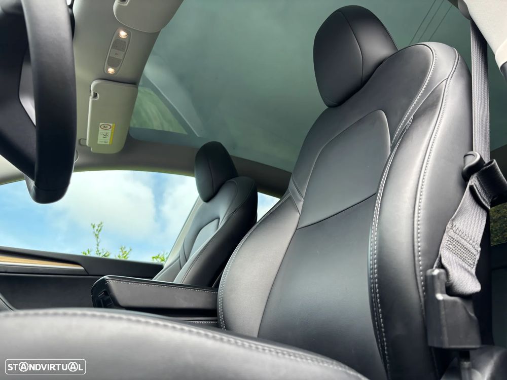 Tesla Model Y Tração Traseira - 12