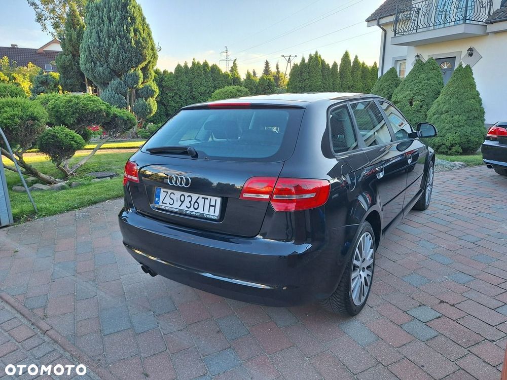 Audi A3 Sportback - 7