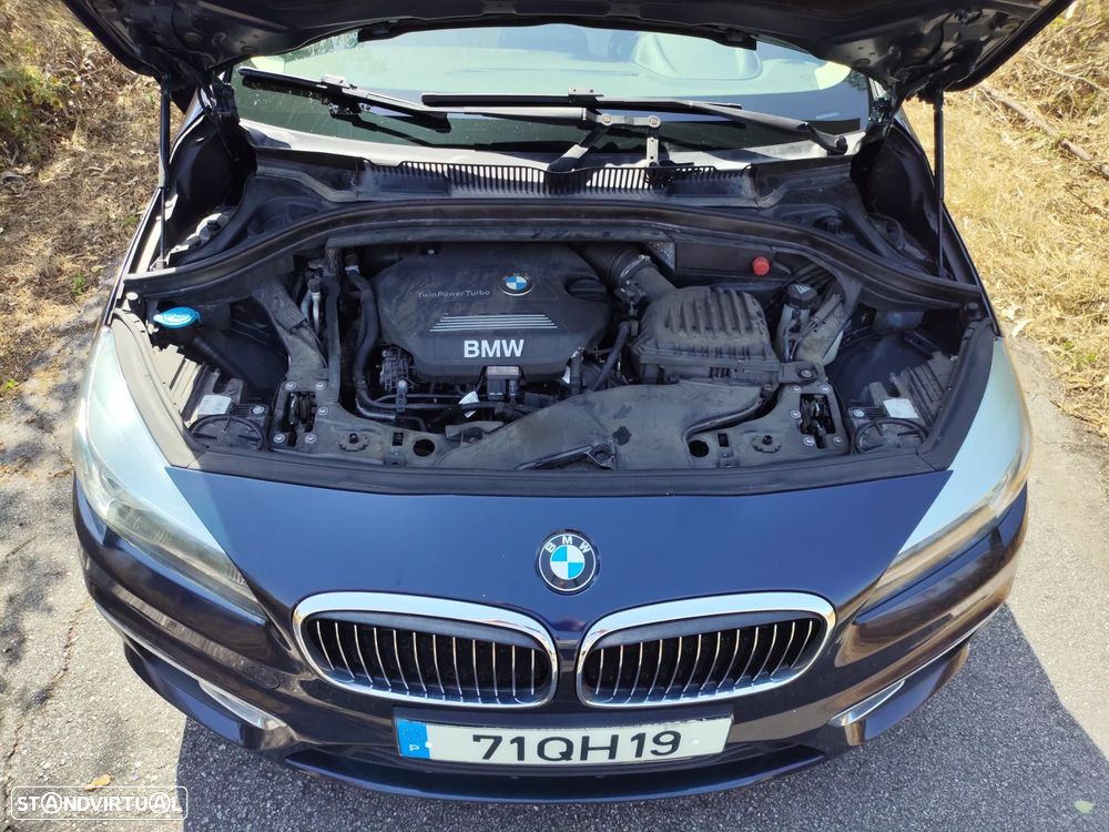 BMW 218 Active Tourer d Line Luxury - 17