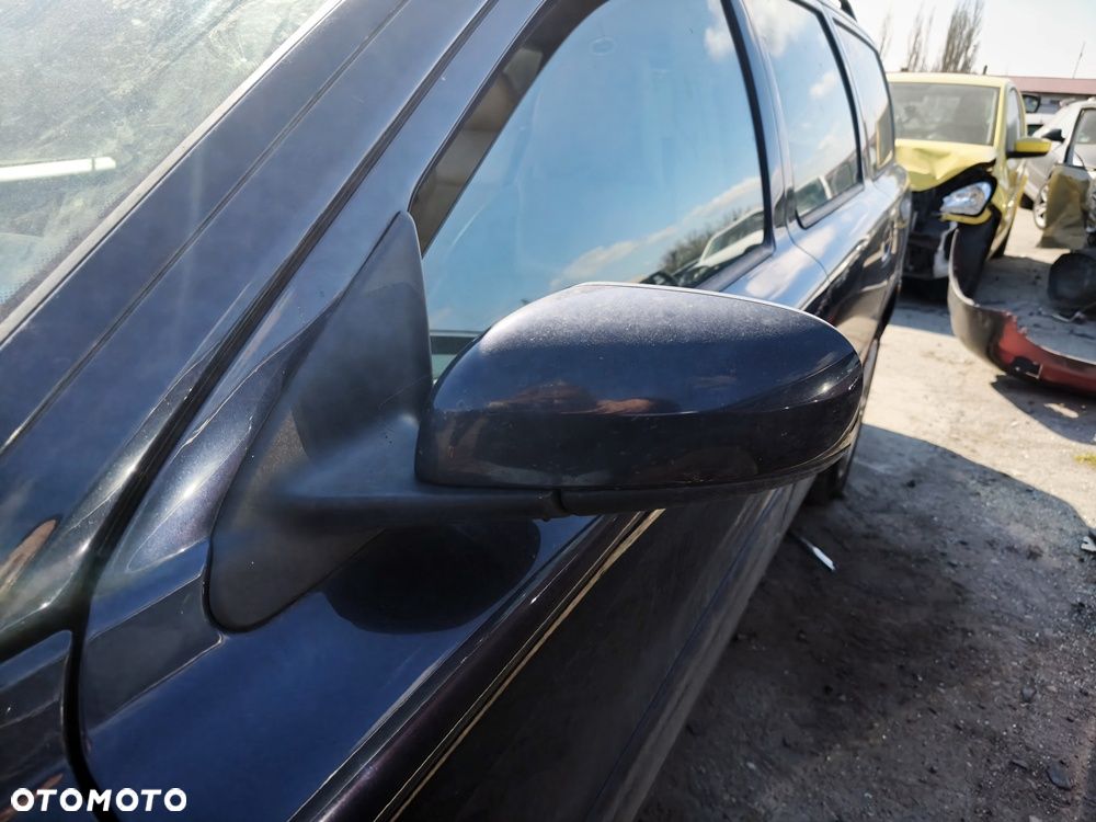 VOLVO V70 II 05r LIFT LUSTERKO ELEKTRYCZNE LEWE EUROPA - 1